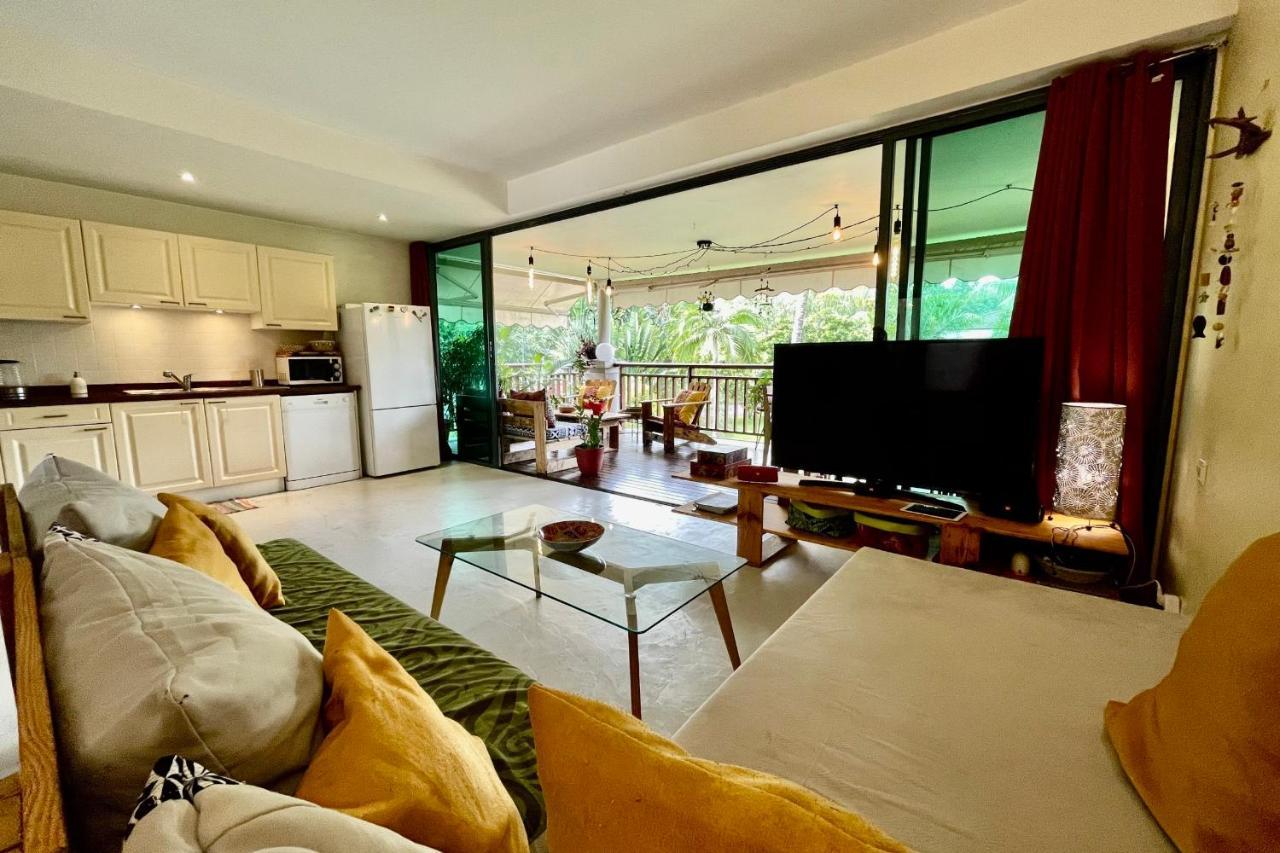 Vaiava Beach Carlton- Tahiti - Beachfront Luxury Residence & Pool - 4 Pers Punaauia  Exterior foto